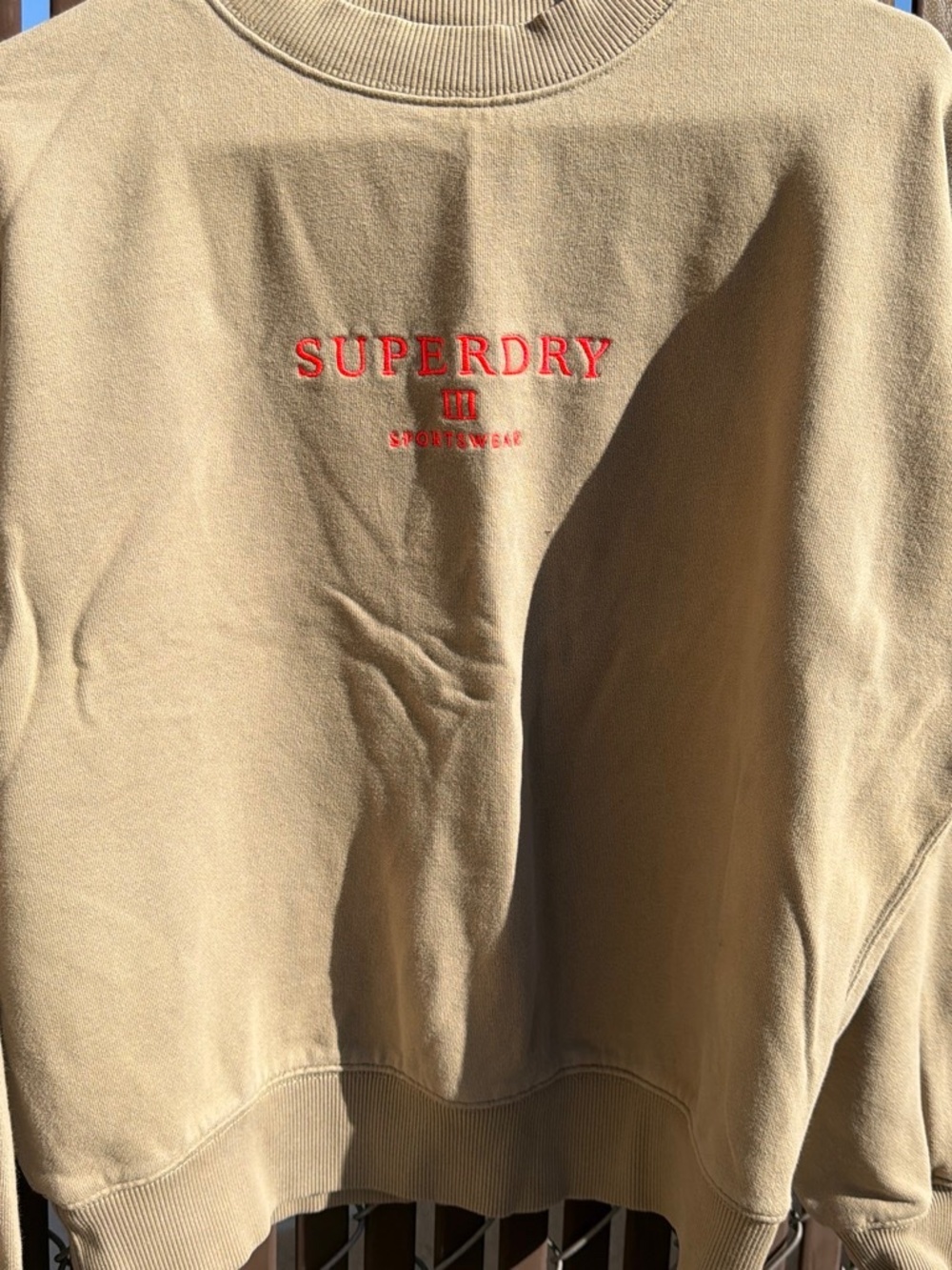 Superdry London twig beige crewneck sweatshirt features contrasting pink embroid